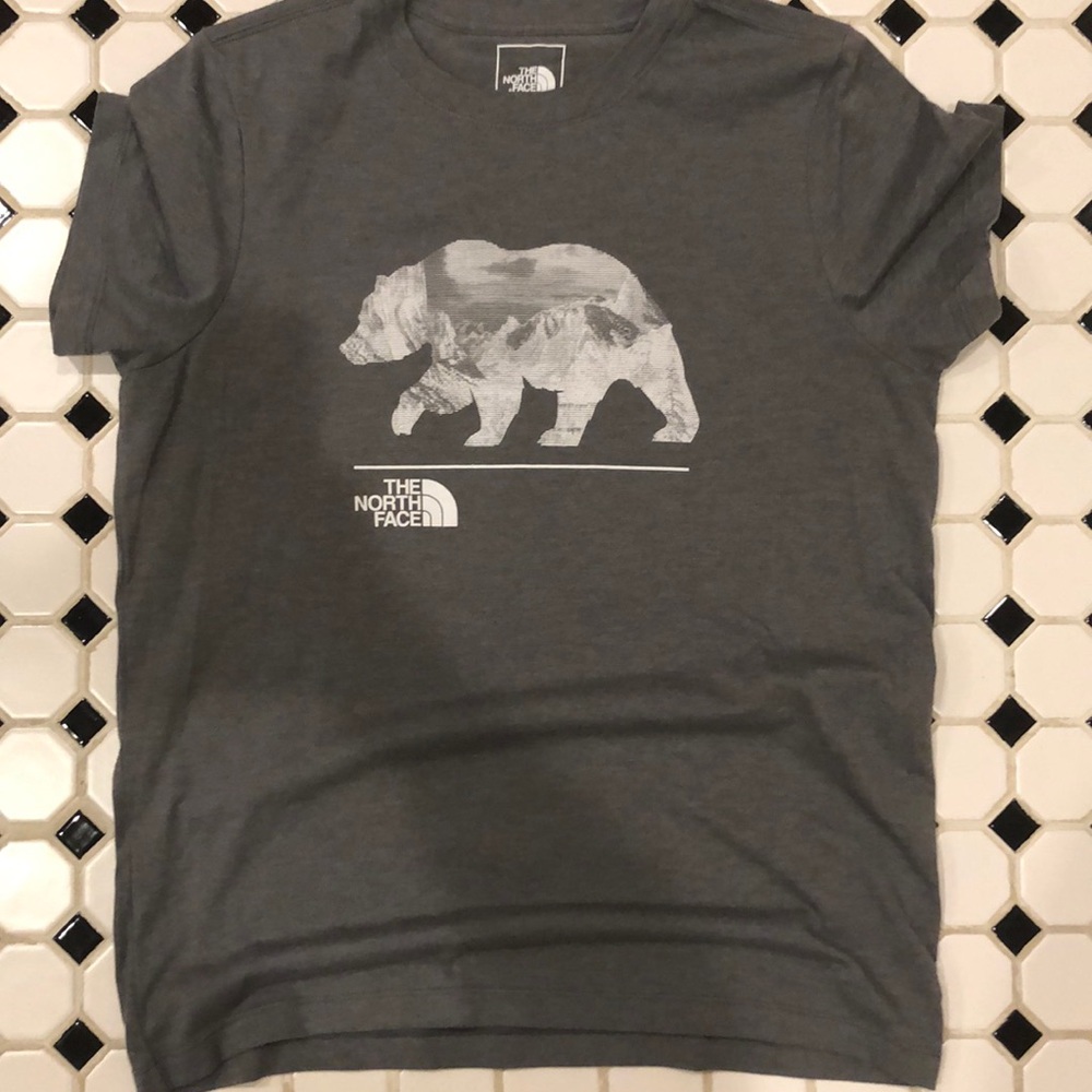 The North Face Women’s tshirt M